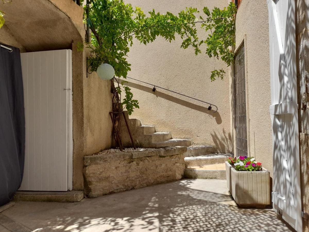Maison De Village Avec Cour Interieure Et Terrasse Septfonds Exterior photo
